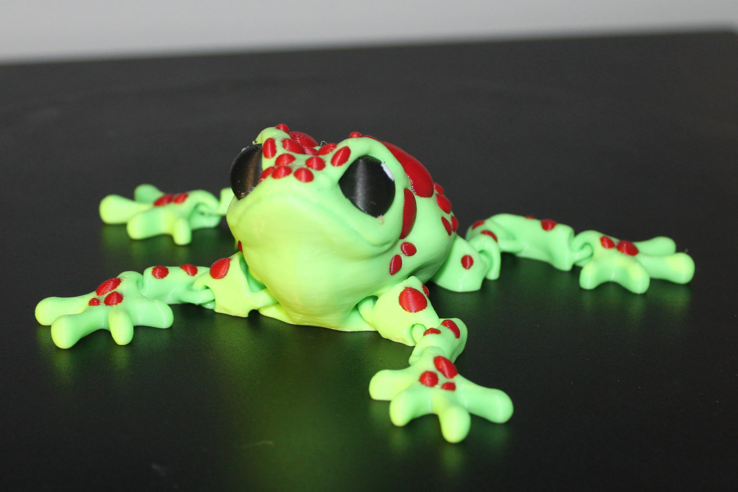 Articulated Frog – Designed by Cinderwing3D Wall Desk Shelf Art