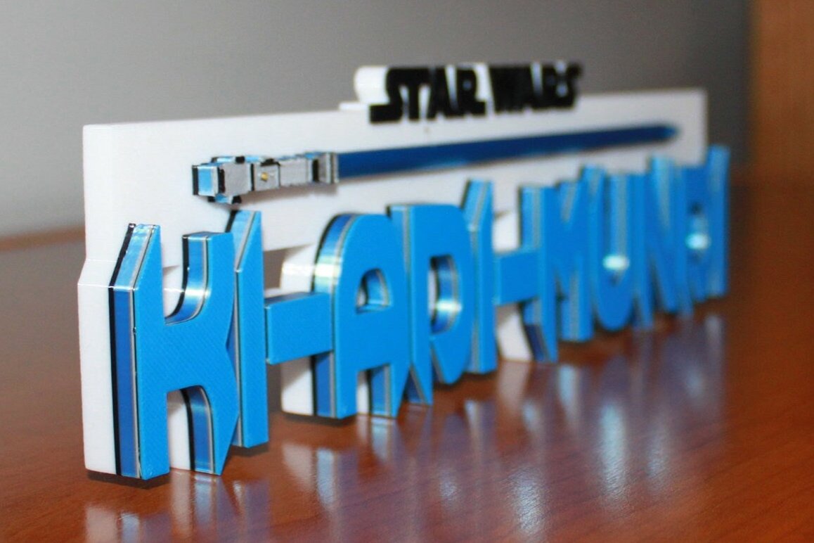 Ki-Adi-Mundi w/lightsaber 3D printed Logo Art