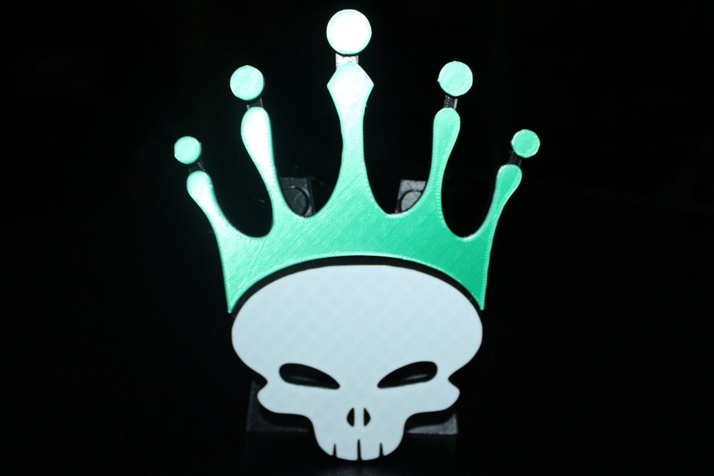 Halo Skull King Emblem 3D printed Logo Sign Wall Desk Shelf Art