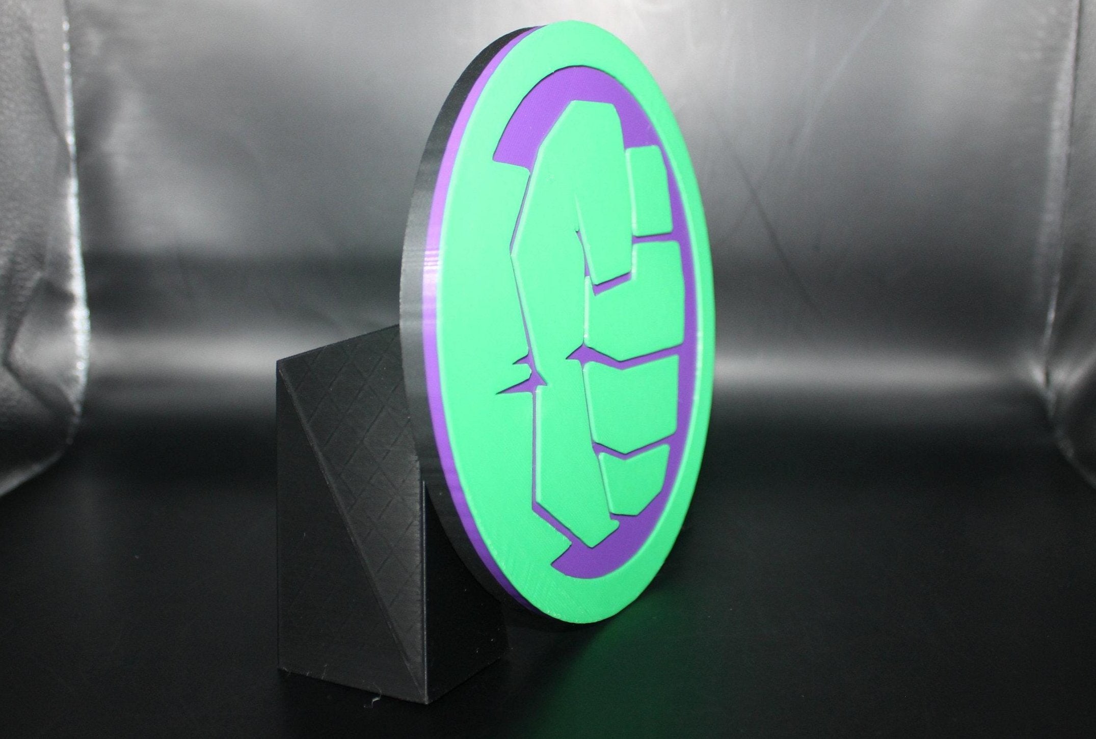 Hulk 3D printed Logo Sign Wall Desk Shelf Art – WindyCity3D